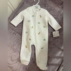 🌟3 for $19🌟 NWT Safari Footie